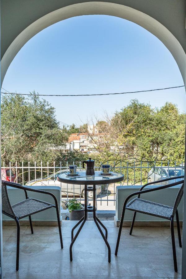 Sotanella Suite Αλεπού Εξωτερικό φωτογραφία